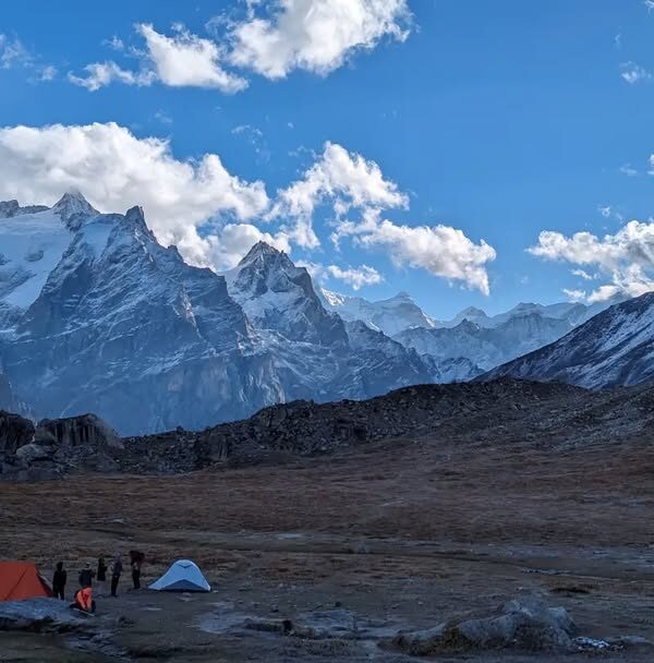Swargarohini Satopanth Trek trail views in Uttarakhand