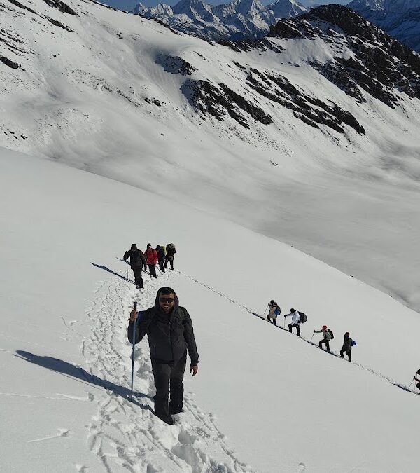 bali-pass-trek-difficulty-snow-crossing