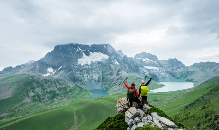 BEST TIME TO DO THE KASHMIR GREAT LAKE TREK